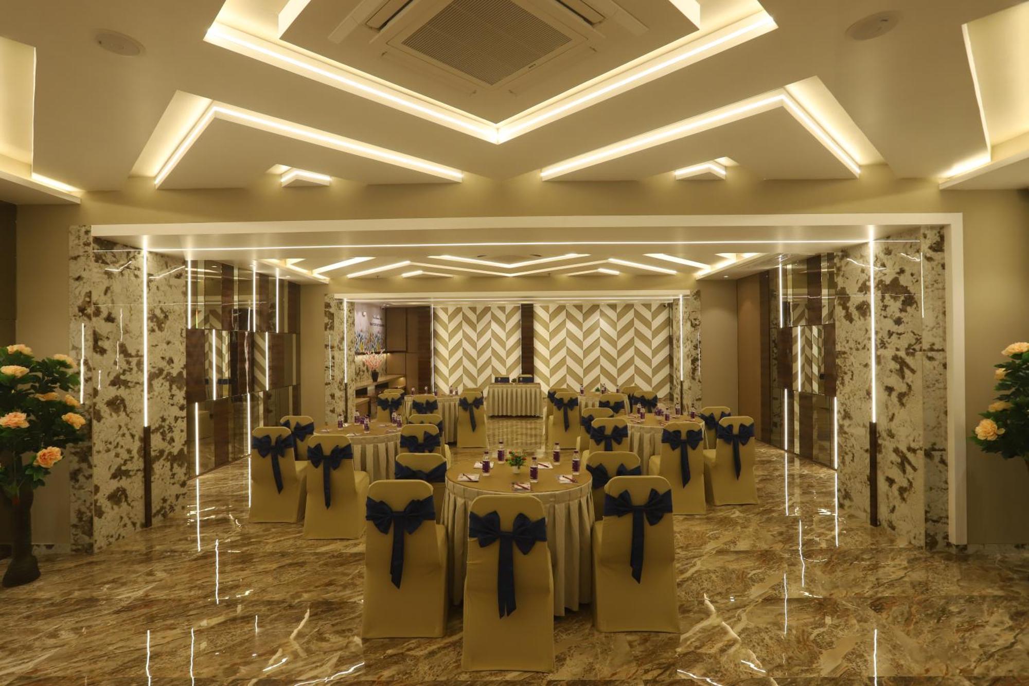 Hotel Auris & Banquets, Mumbai International Airport Εξωτερικό φωτογραφία