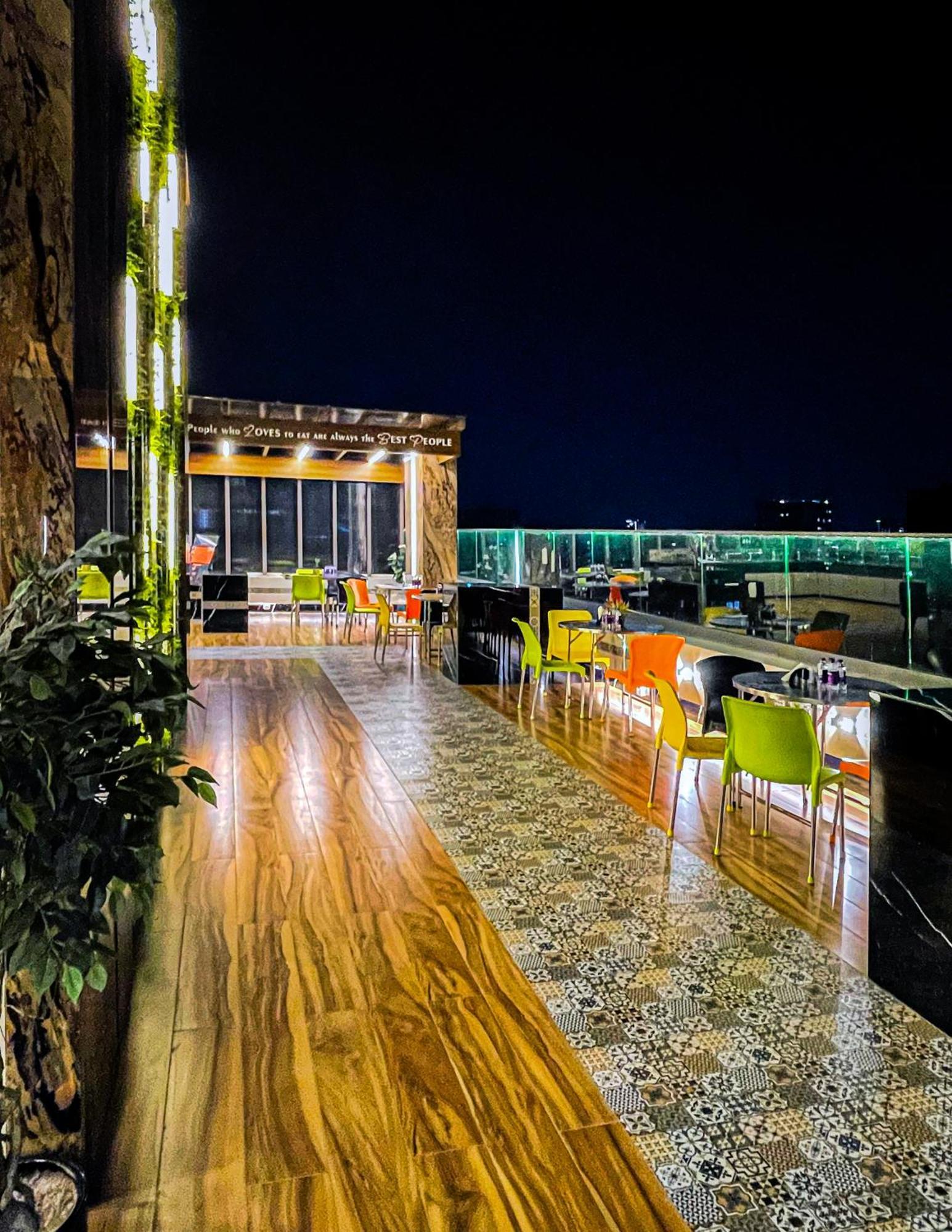 Hotel Auris & Banquets, Mumbai International Airport Εξωτερικό φωτογραφία